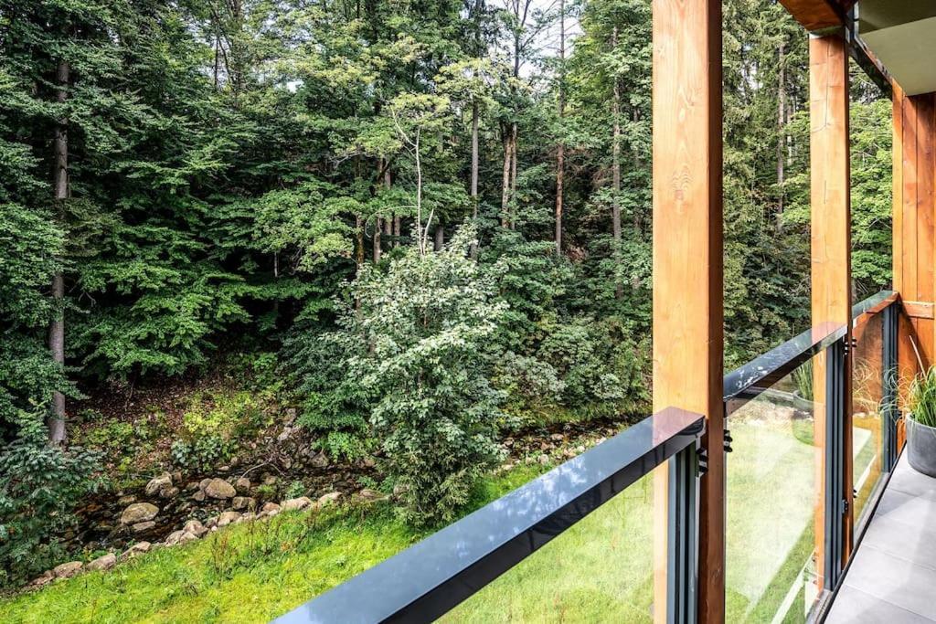 Luxury 2 Bedroom Mountain Escape Harrachov Exterior photo