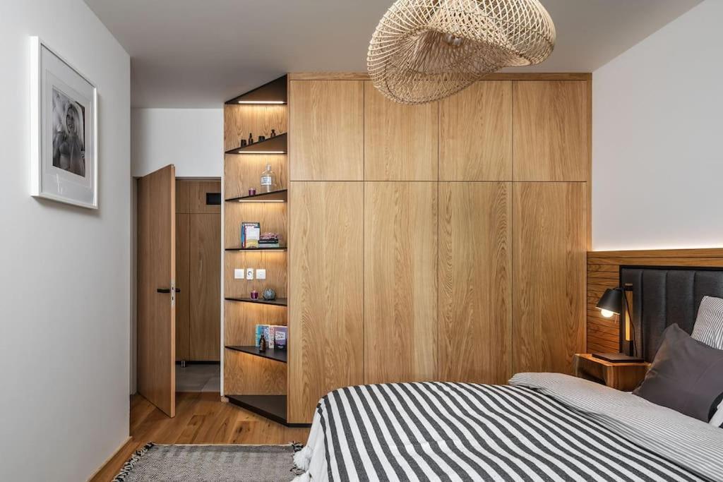 Luxury 2 Bedroom Mountain Escape Harrachov Exterior photo